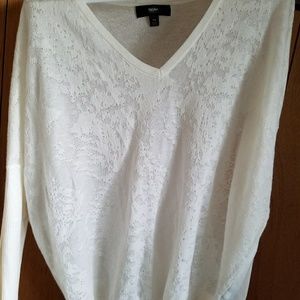 V neck white sweater